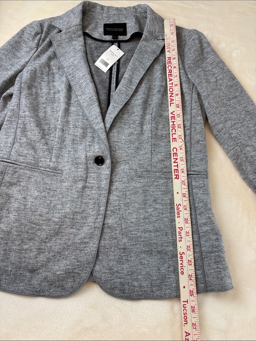 NWT Banana Republic Light Gray Knit/Wool Long and Lean Blazer - Perfect Size 12 - Picture 13 of 16